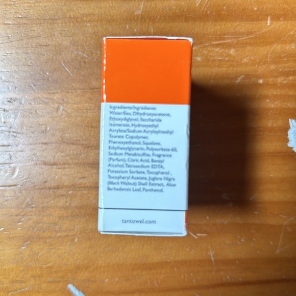 Tan Towel Face self-tan anti-aging towelettes NEW - Picture 4 of 4